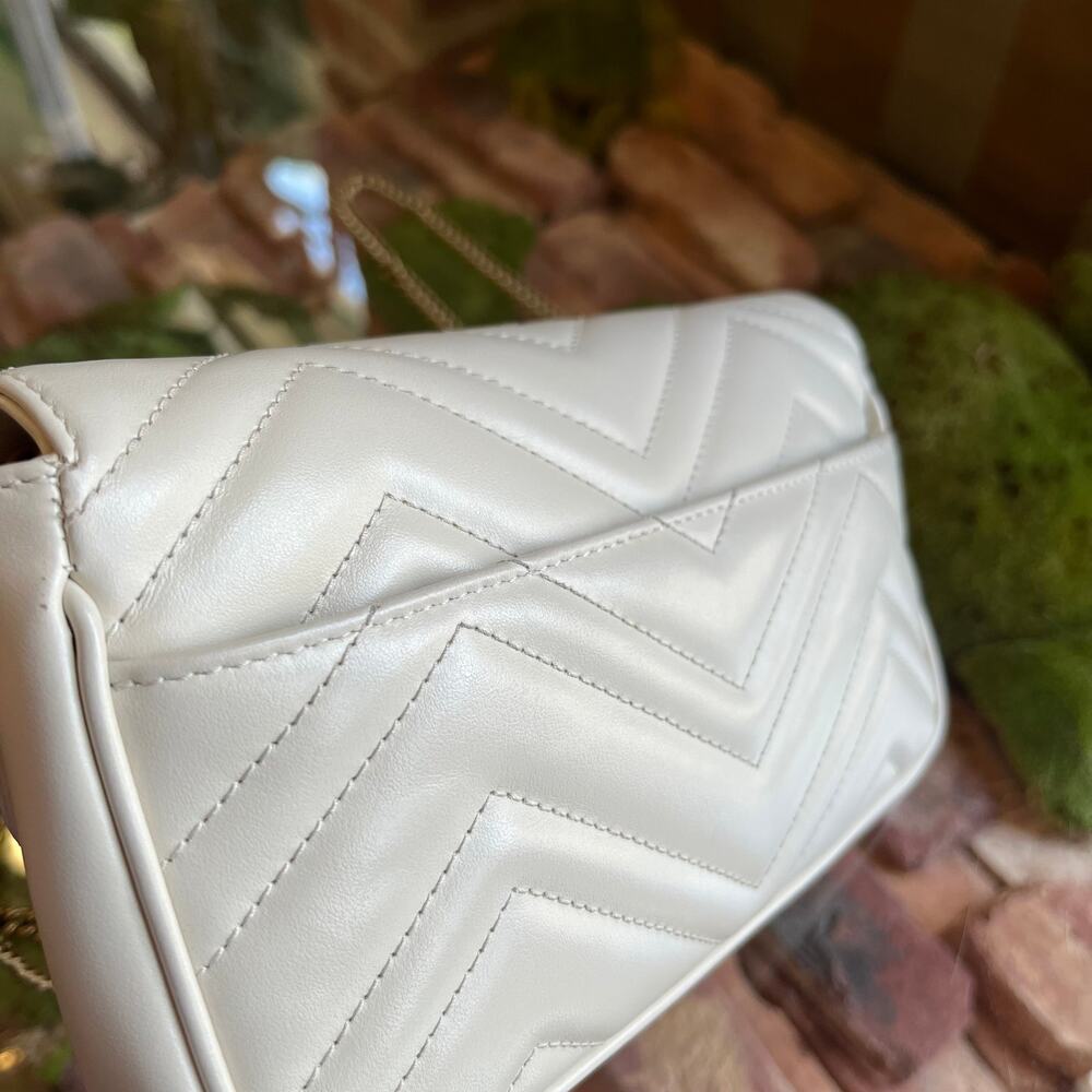 GUCCI Mini GG Marmont White Matelassé Calfskin Leather Shoulder Bag - Picture 11 of 11